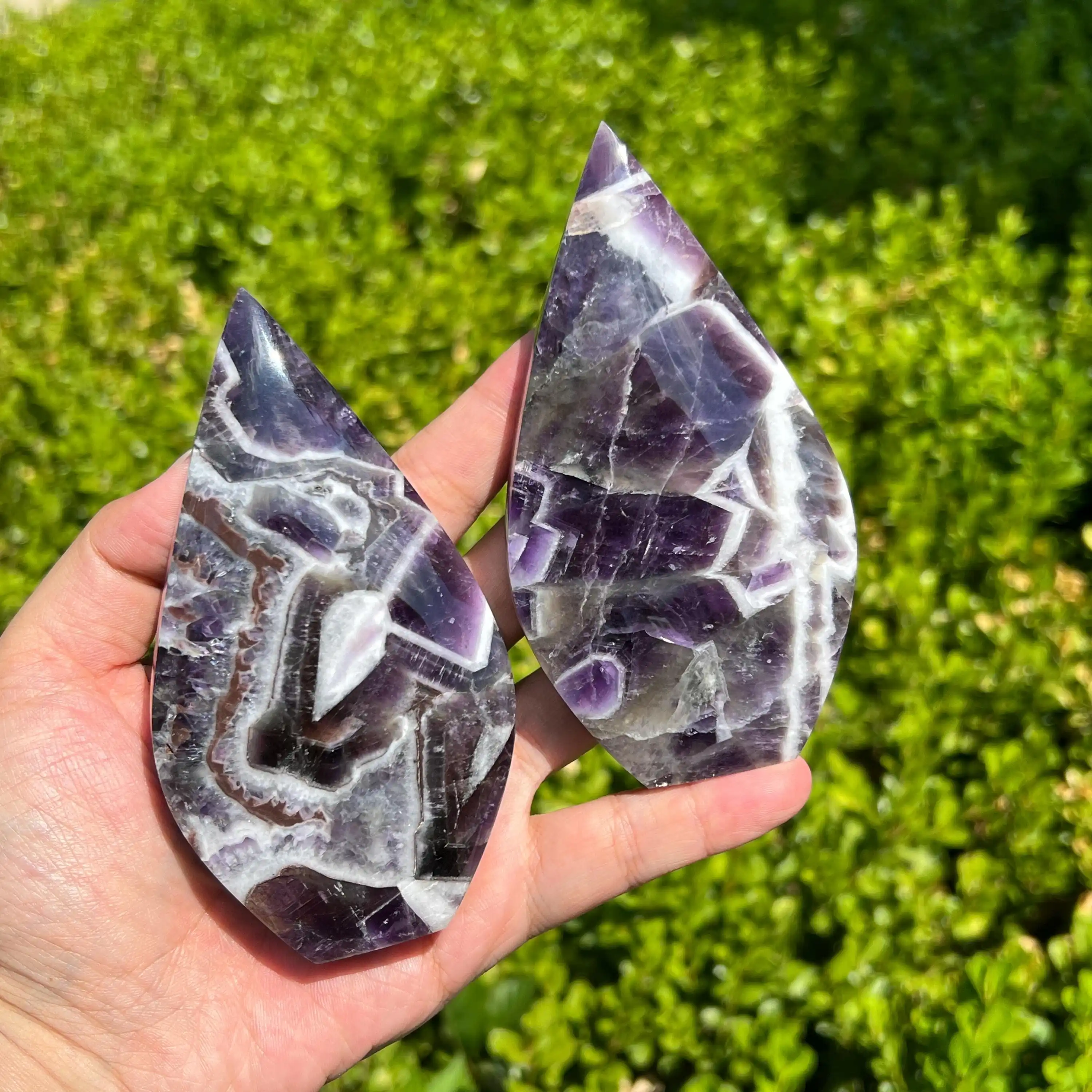 

Natural Dream Amethyst Teardrop Craft, Polished Crystal Ornament, Healing Energy Home Decoration, Spiritual Souvenir Gift