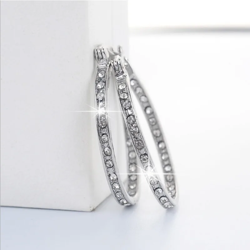 Stylish and elegant ear jewelry, earrings, temperament rings, girlfriend gift birthday