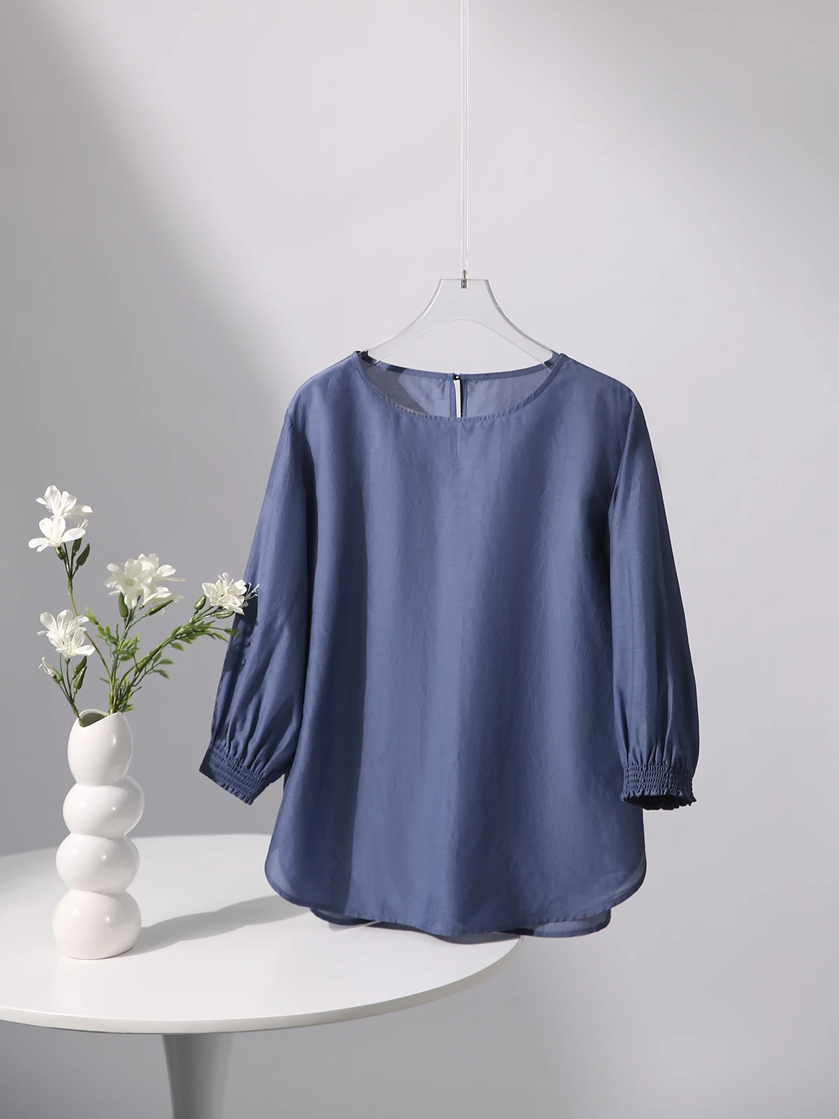 Birdtree, 28.9%Mulberry Silk Elegant T-Shirt, Women O-Neck Half Sleeve Solid, OL Commute Versatile Tops, 2024 Summer T45328QC