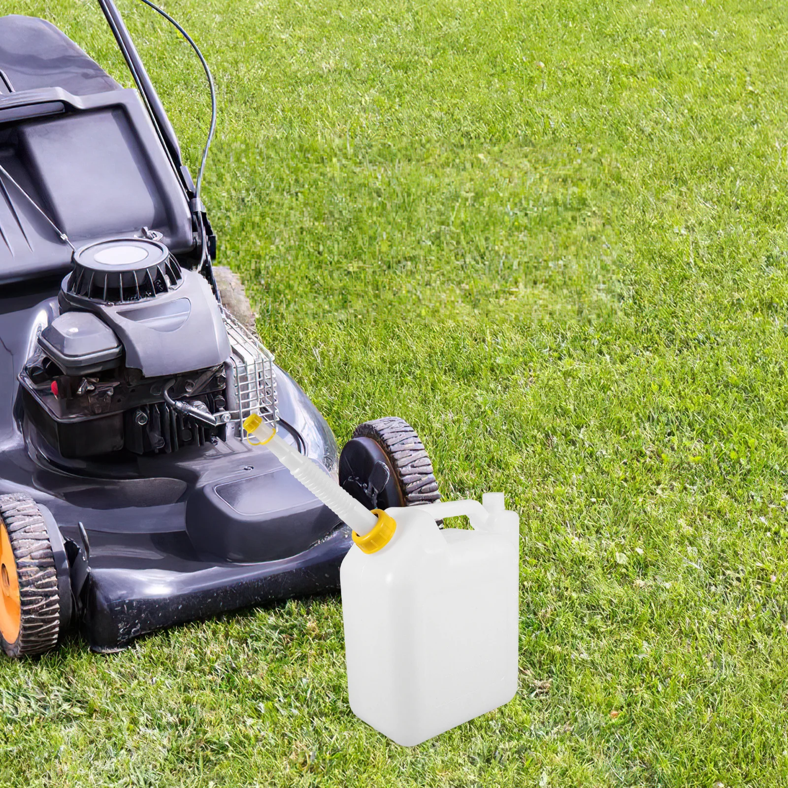 

1Pcs Two Stroke Engine Oil Fuel Mixing Bottle Compact Portable Leakproof Fuel Container for Chainsaw Trimmer Brush Cutter