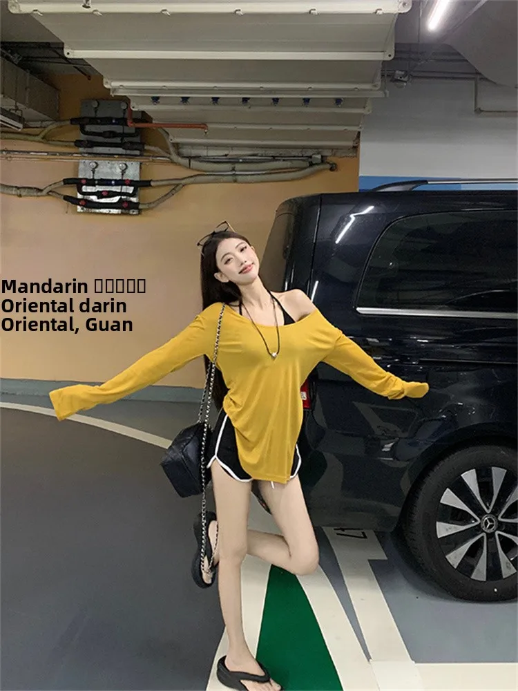 

Spring Seasonal American Hot Girl Set Women's New ort Pants Whole OOTD Matching High Ne Strap T-irt Faion Set