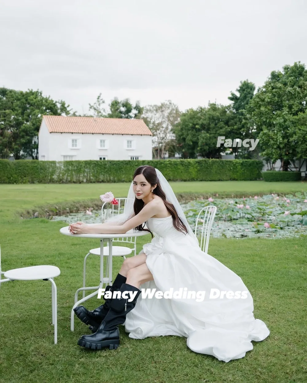 يتوهم كوريا بسيط فستان الزفاف التفتا كوريا حديقة التقطت الصور ألف خط ثوب الزفاف حمالة الظهر مشد مخصص #3