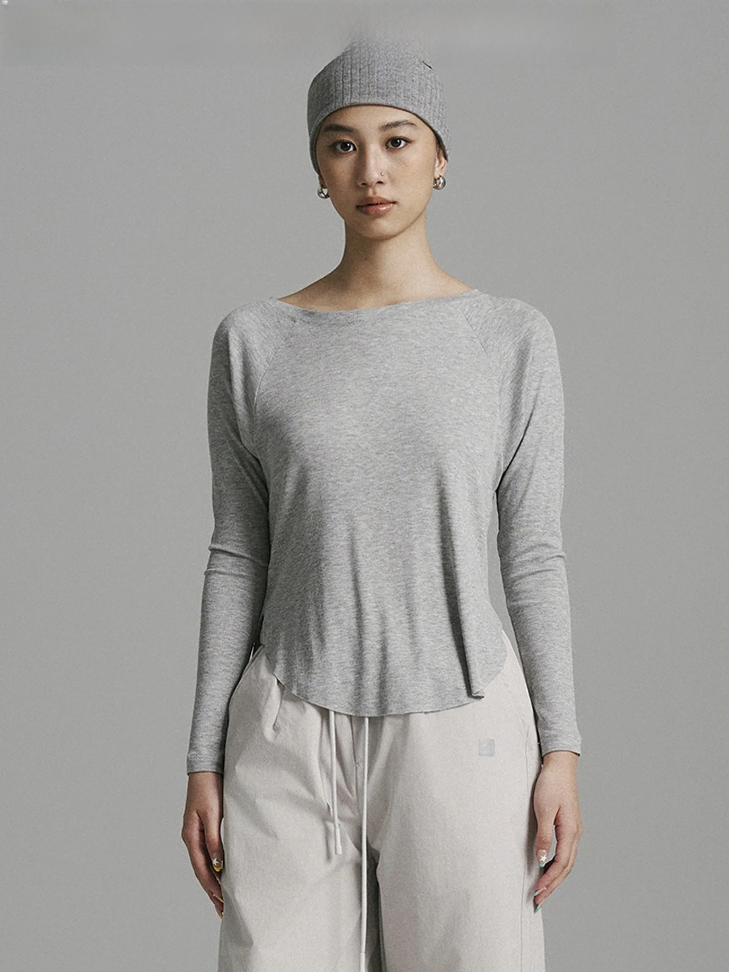 

Женский топ для йоги Wooye: свободный крой, длинный рукав, дышащий, влагоотводящий, легкий, мягкий как перо, для повседневного спорта