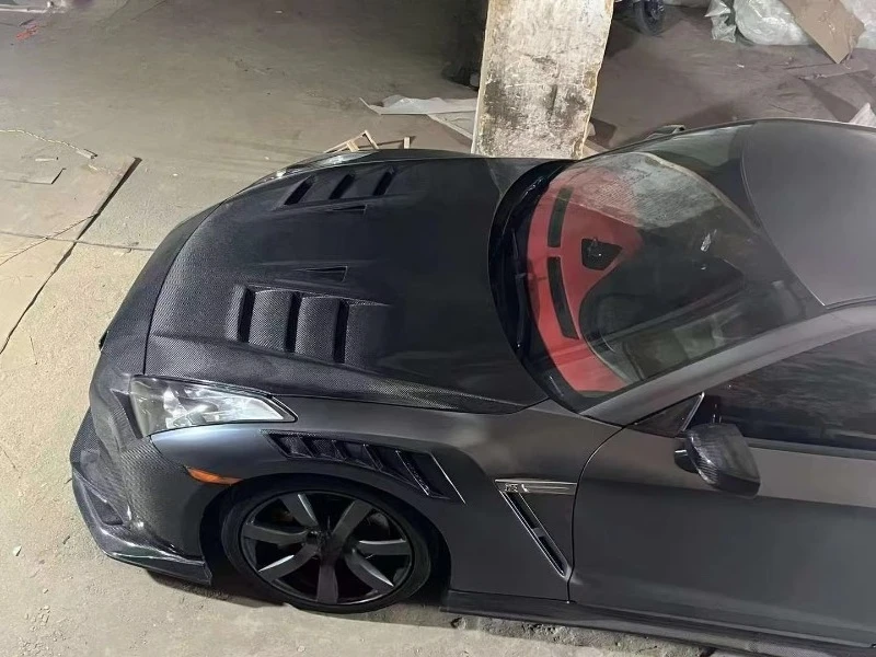 

For Carbon Fiber Material for Nissan GTR R35 Engine Bonnet Hood