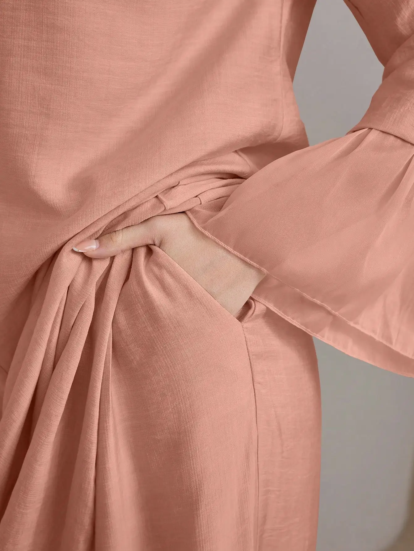

Elegant Stand Collar Ruffle Cuff Long Sleeve 2 Piece Set Modest Women Outfit