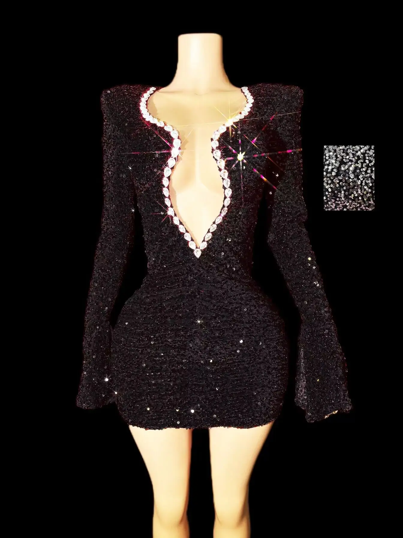 Personalizzato donne Sexy Flare Sleeve Shinning paillettes Bodycon Mini Dress Fashion Nightclub Party Cocktail Celebrate Dress