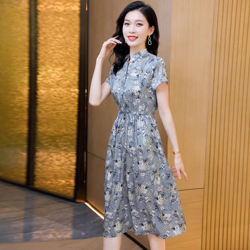 여성 패션 드레스 기품 있는 핏 92% 천연 뽕나무 실크 신축성 있는 새틴 우아한 스탠드업 칼라 반소매 드레스