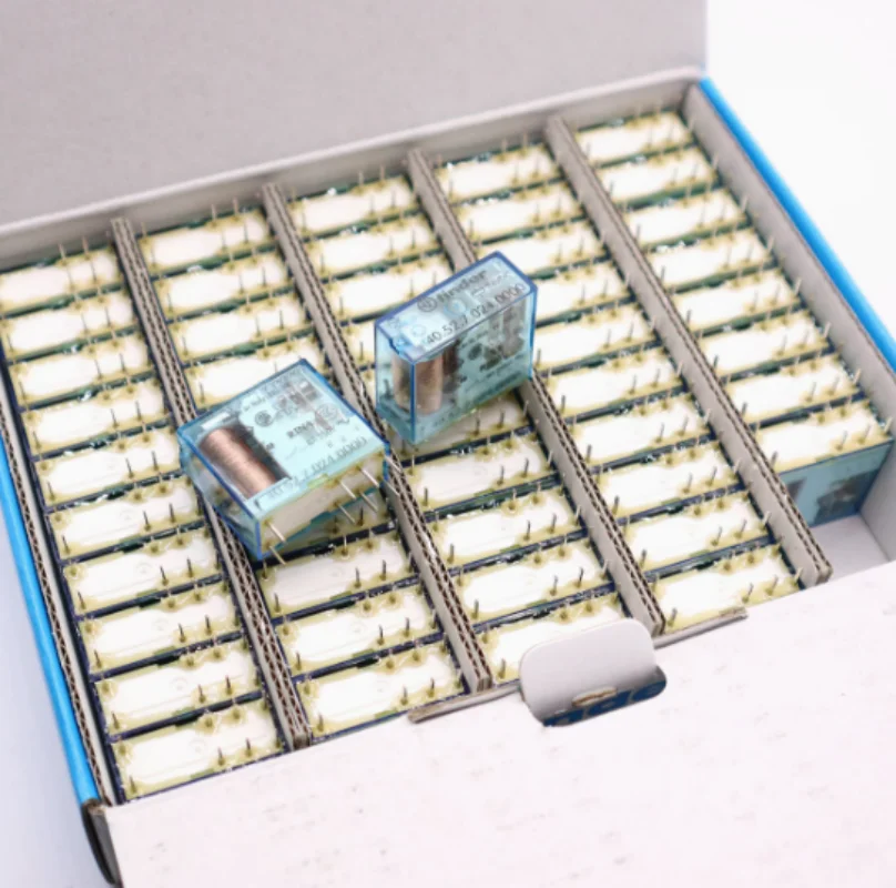 

5шт 40.52.7.024.0000 Реле 24 В постоянного тока 8 А