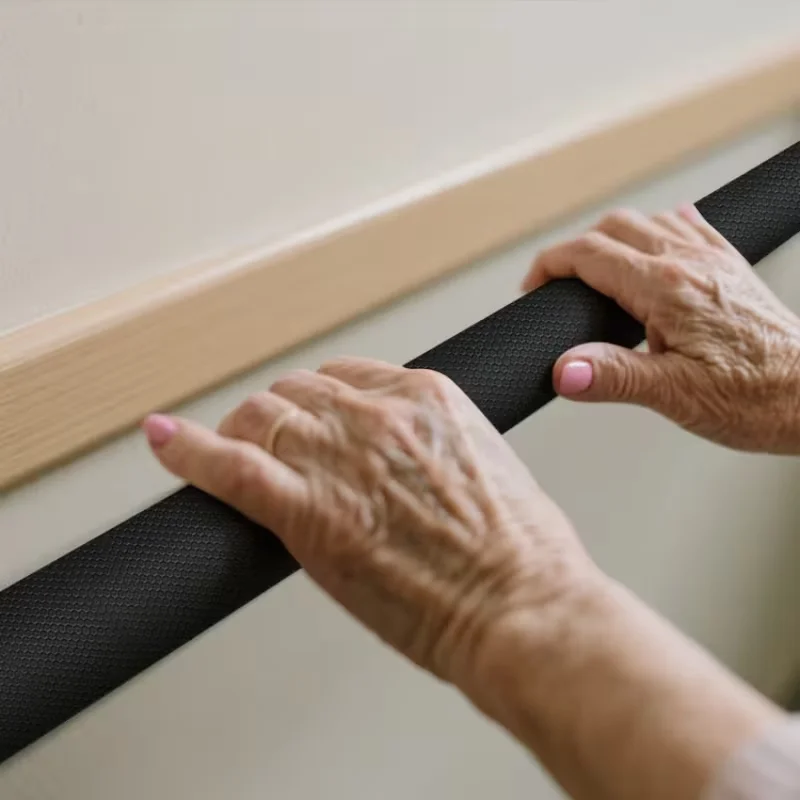 Rubber Anti-Slip Grip Tape Self-Adhesive Black Wear-Resistant Tape For Steering Wheels Tool Handles Antislip Solution