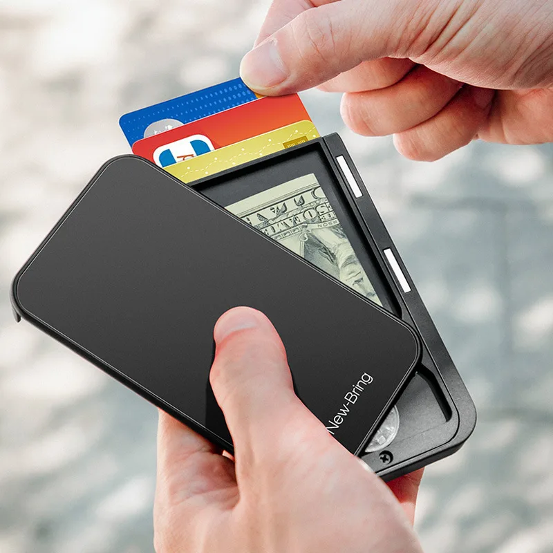 1PC New Metal Card Case Carbon Fiber Ultra-thin Card Holder Anti-theft Magnetic Suction Automatic Displacement Card Box