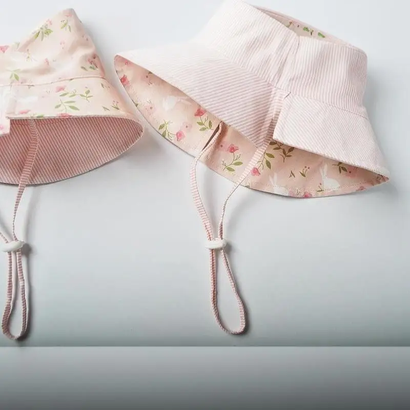 Atmungsaktiver Baumwoll-Doppelseitiger Sonnenhut für Babys, atmungsaktiv und sonnenschützend, dünner Bucket-Hut mit Cartoon-Print – Detail 11