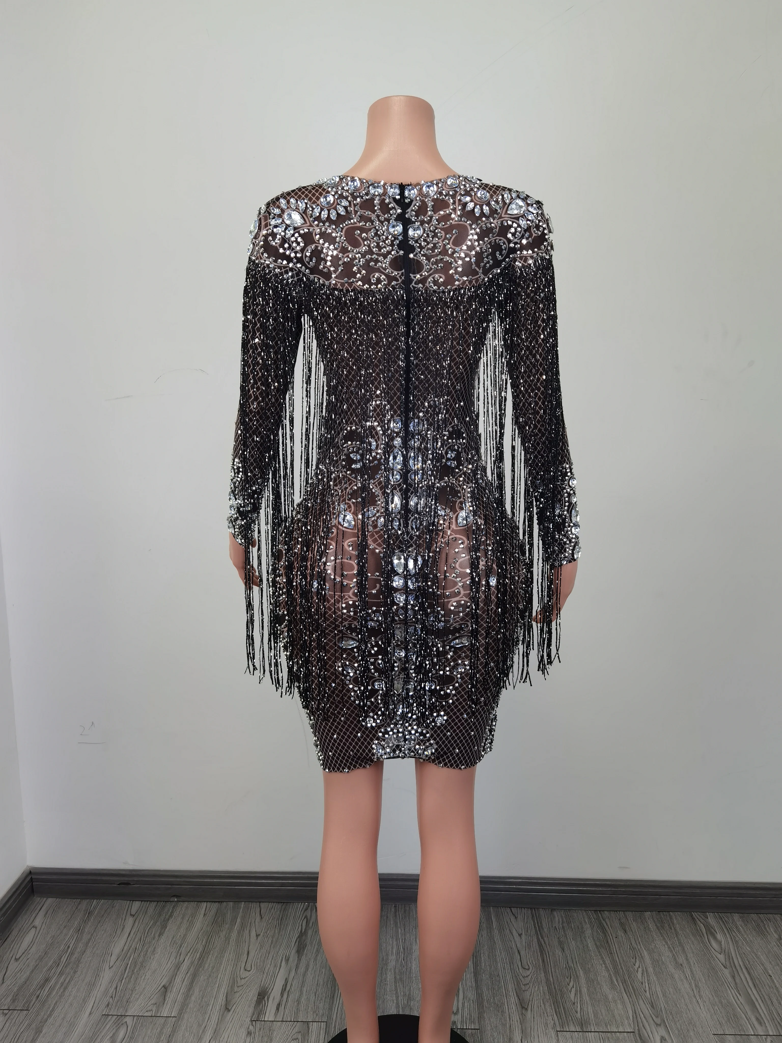 Luksusowa suknia wieczorowa z krysztaลowymi frฤdzlami Lady Sexy Tassel Club Celebrate Dress Women Wedding Party Dress Plus Size