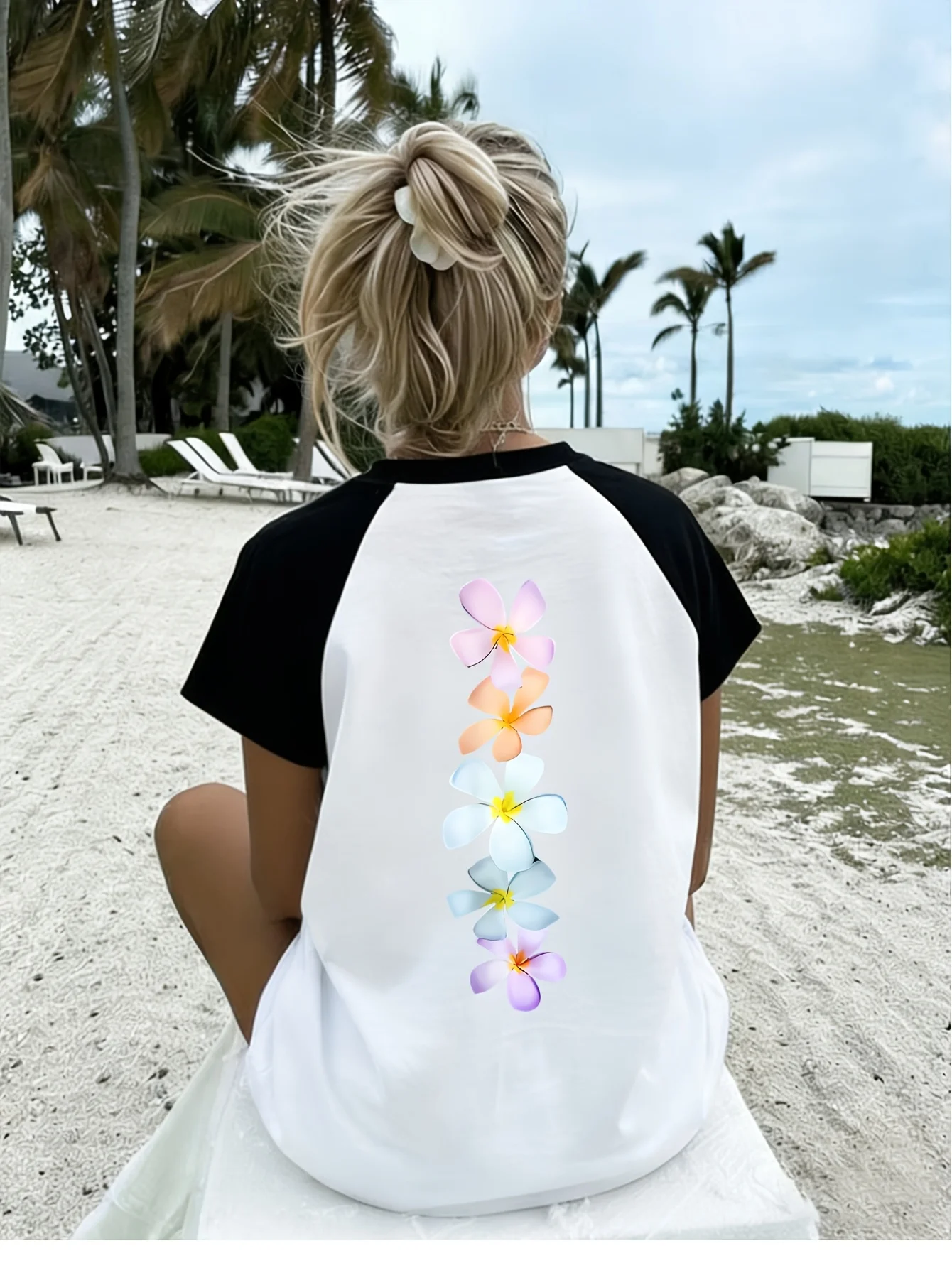 2027 New Summer Beach Vibe Floral T-Shirt for Women for Curvy Ladies Raglan Trendy Top Ins-Style Gentle Frangipani Print T-Shirt