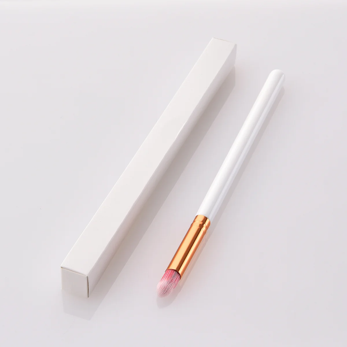 

Premium Nylon Hair Makeup Brush Cosmetics Powder Blush Brush for Women ( -01-001，White Pink, Nasal Brush)
