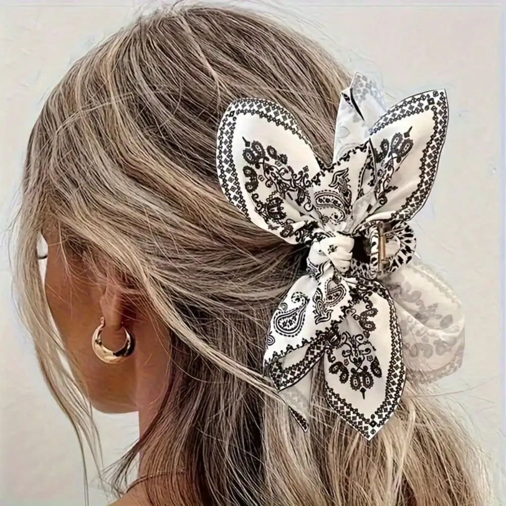 

1Pcs Vintage Elegant Butterfly Hair Clip With Bow And Tassel Large Fabric Hair Accessories For Women Girls Paisley Boho
