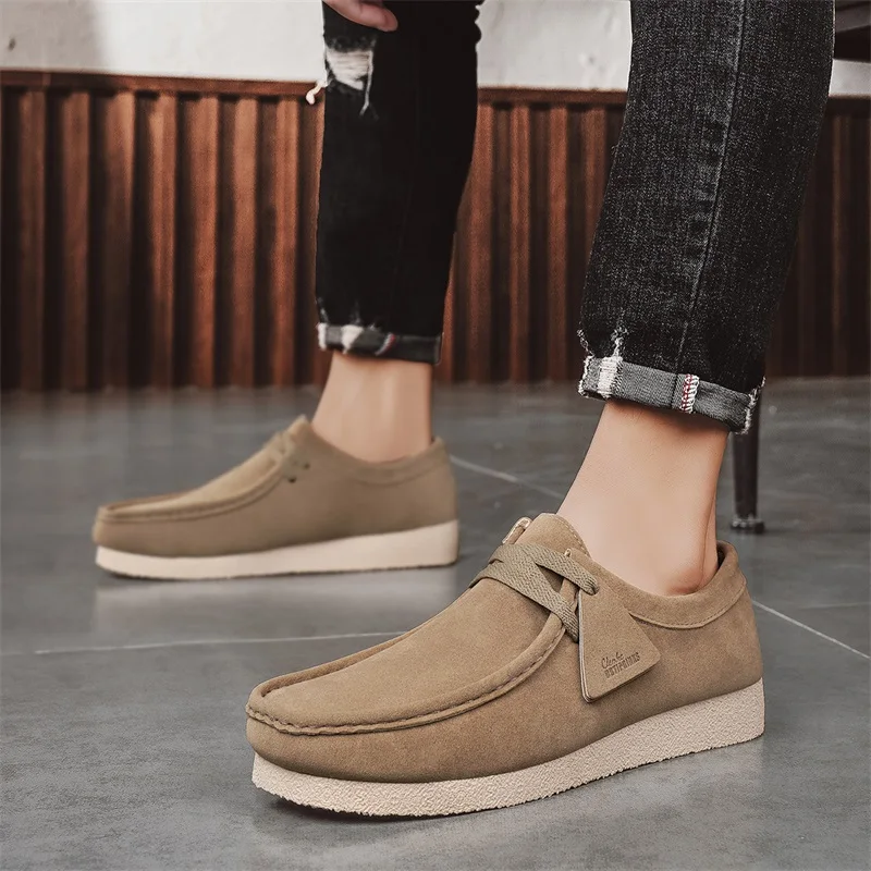 Leichte Freizeitschuhe für Herren. Ein Paar Herren-Freizeit-Laufschuhe für den Frühling/Sommer im Freien. Größen 39 bis 47 – Detail 17