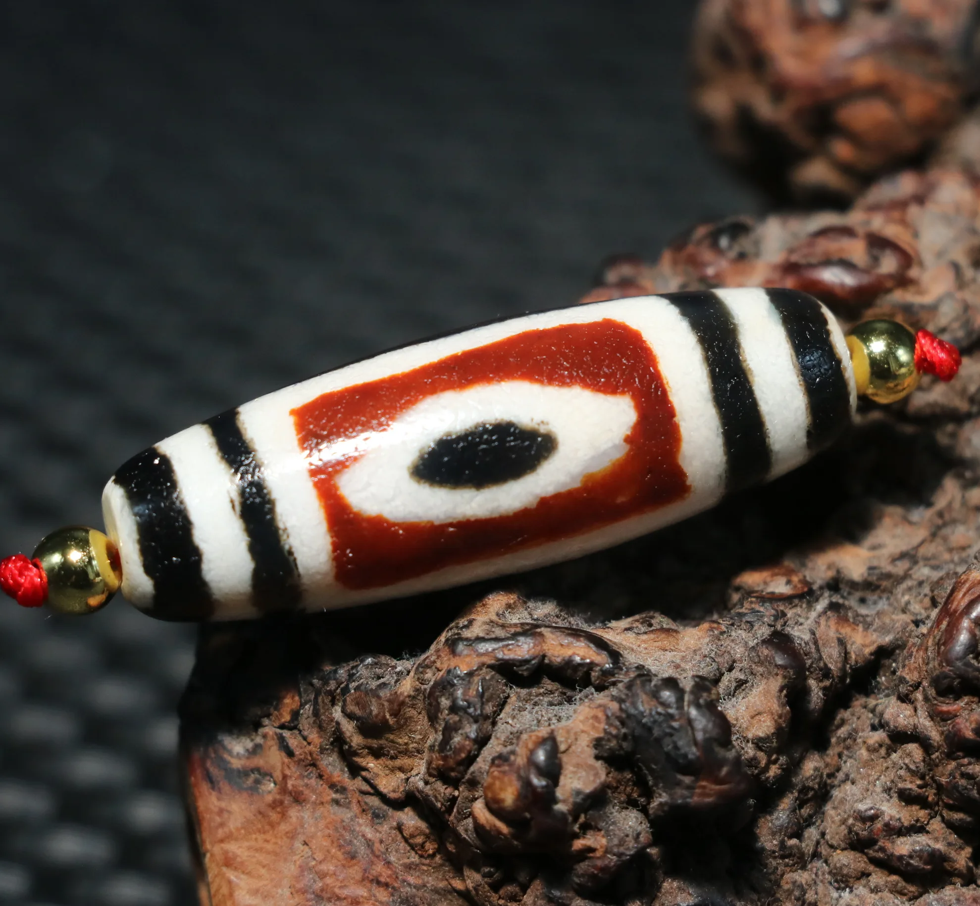 

LKbrother Sauces Magic Energy Tibetan Top Old Agate Colorful 3 Buddha Eyed dZi Bead Pendant $$$