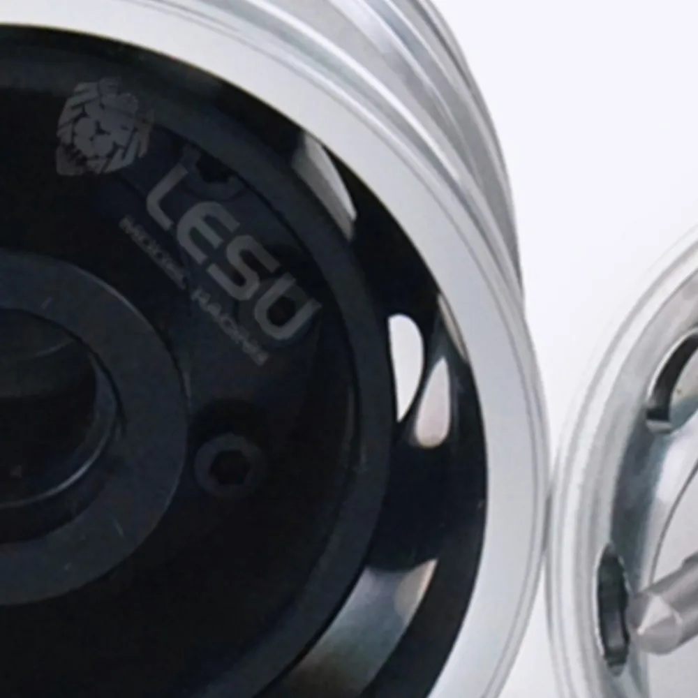 

LESU Parts Bearing Brake Metal Front Wheel Hub For 1/14 Tamiyaya RC Truck Car Model Outdoor Toys TH20215
