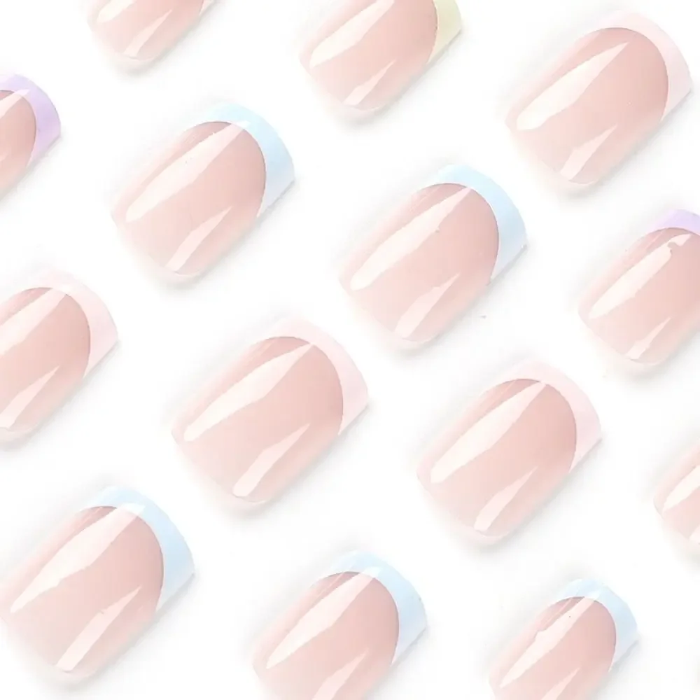 24 Stück abnehmbare DIY-Nägel zum Aufdrücken, grüner Rand, bunt, gewellt, französische, kurze, quadratische Kunstnägel, einfach