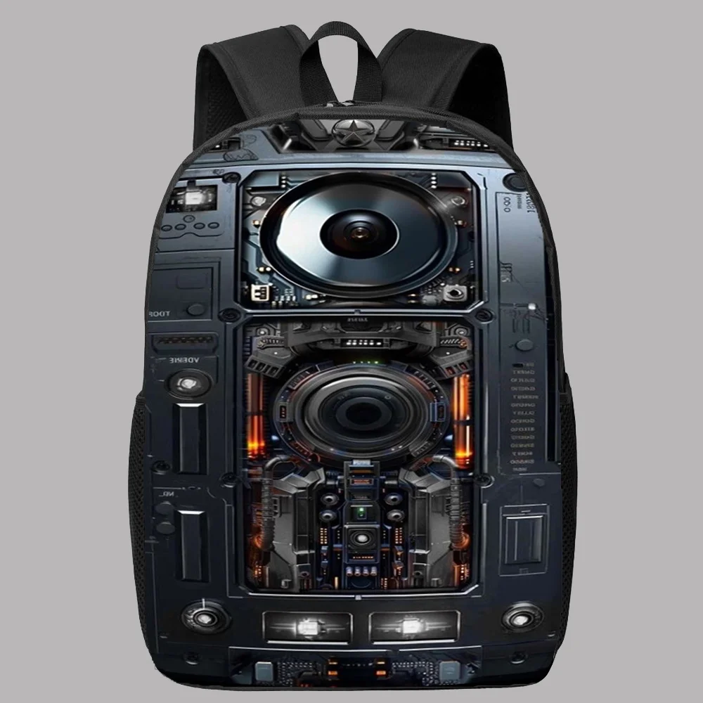 

Нейтральный вместительный рюкзак для путешествий - легкая сумка с регулируемыми лямками, просторный рюкзак, стильный вариант.