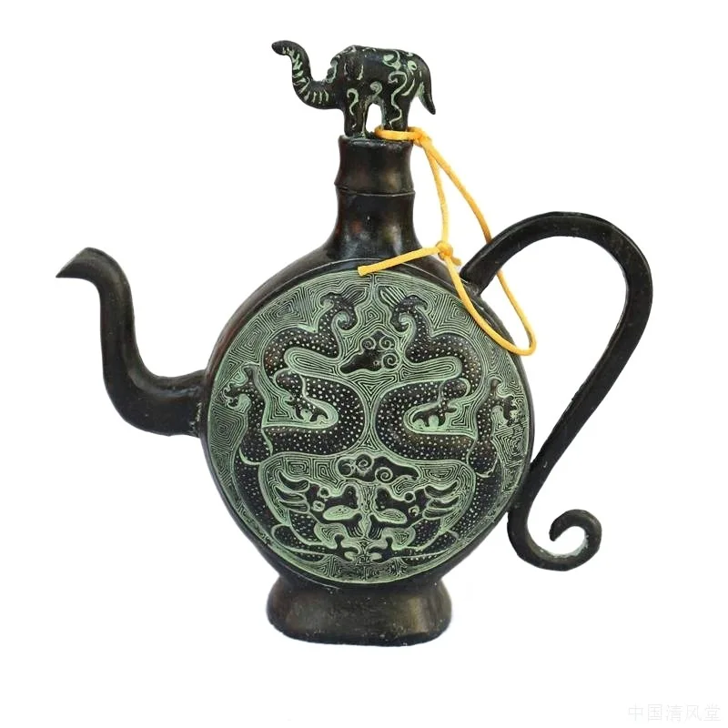

Imitation Bluish Yellow Copper Dragon Wine Pot Home Office Decoration Decoration Vintage Wine Pot