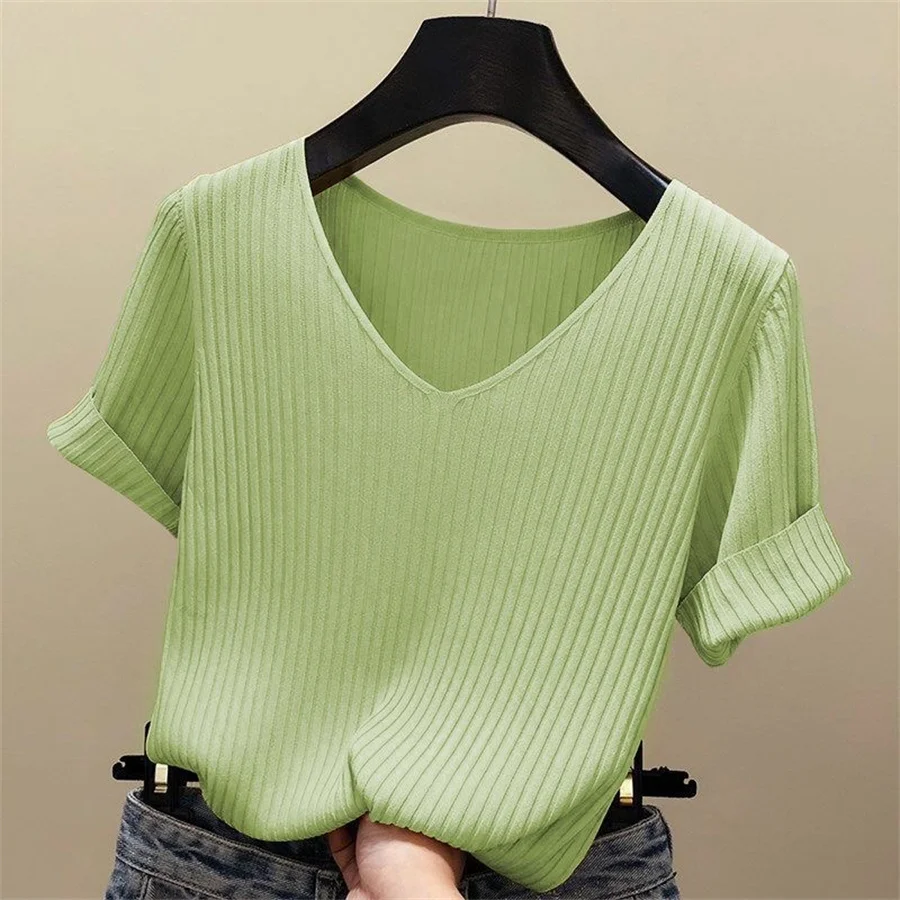 

T-shirt women's clothing 2025 spring/summer new Korean version slim fit half sleeved V-neck knitted base shirt top for women