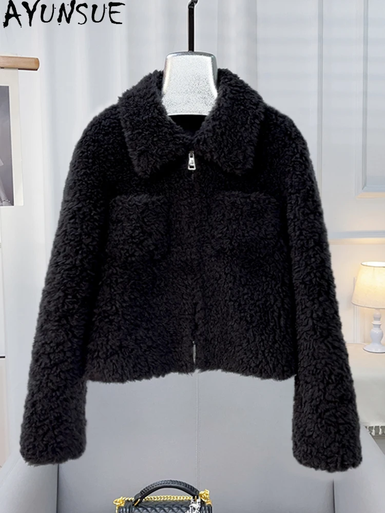 AYUNSUE 100% ขนสัตว์ธรรมชาติแจ็คเก็ตผู้หญิงแฟชั่นสั้นLamb Fur Jacketเสื้อผ้าผู้หญิงElegantใหม่ในOuterwears Ropa Para Mujer