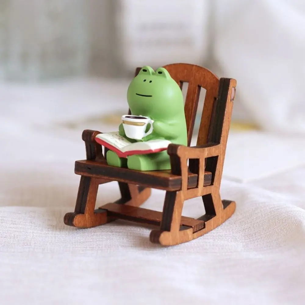 2PCs/set Realistic Cute Rocking Chair Frog Models Mini Cartoon Reading Frog Miniatures Handmade Small Chair Ornaments Office