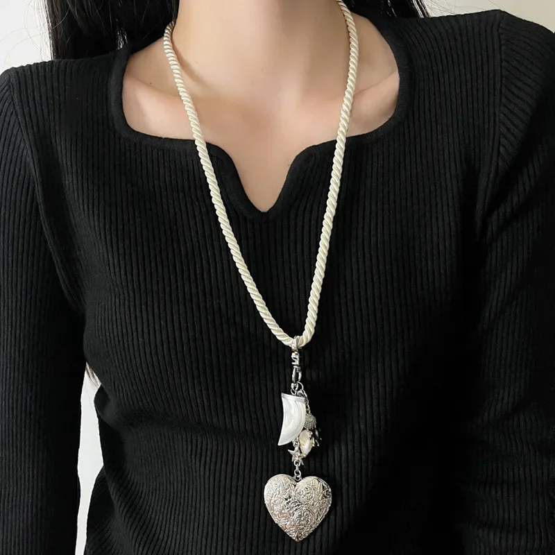 

Sweet and cool babes wind shell love removable long necklace