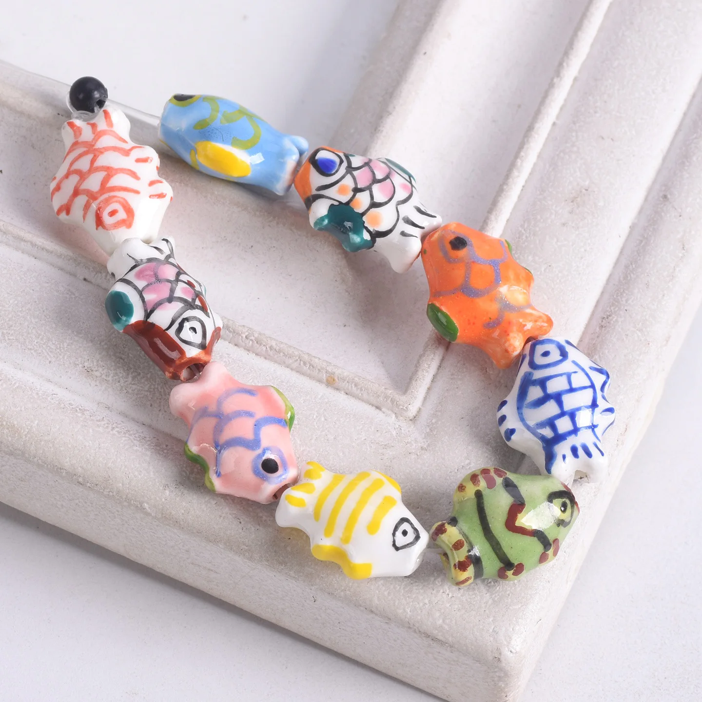 5pcs Fish Shape 12x15mm Handmade Painting Ceramic Porcelain Loose Beads For Jewelry Making DIY Findings