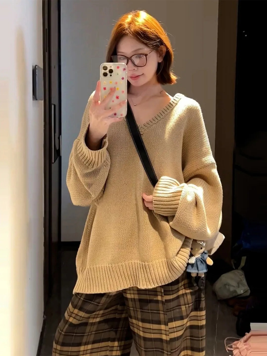 

Loose Fit Korean Sle Khaki V-Ne Sweater Women's Autumn Winter New Faion Soft Cozy Knitted irt Trendy Commute