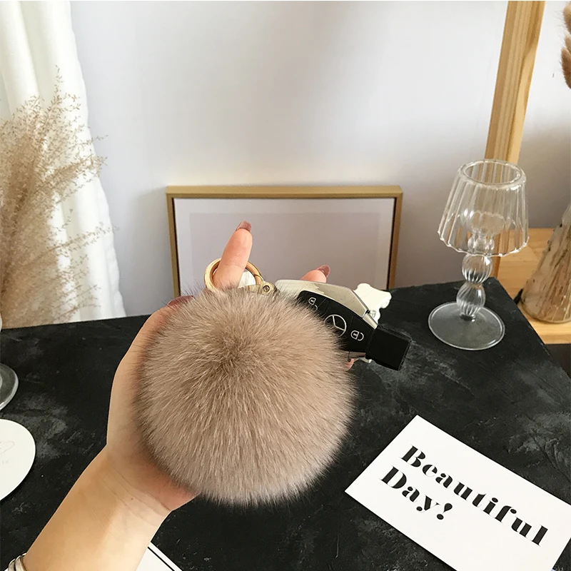 Fluffy Real Fox Fur PomPom Keychain for Women Luxury Fur Pompom Keyring Accessories Bag Charm Emo Trinket Jewelry Gifts