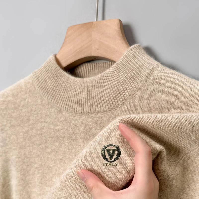 

New Hot Sales Men's Knitted Sweater Mock Neck V Letter Print Long Sleeve Warm Pullover Winter Exquisite Fashion Elastic Menswear