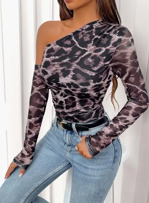 

2025 Spring/Summer New Thin Retro Leopard Pattern Spicy Girl Slant Neck Single Shoulder Slimming Women's jumpsuit