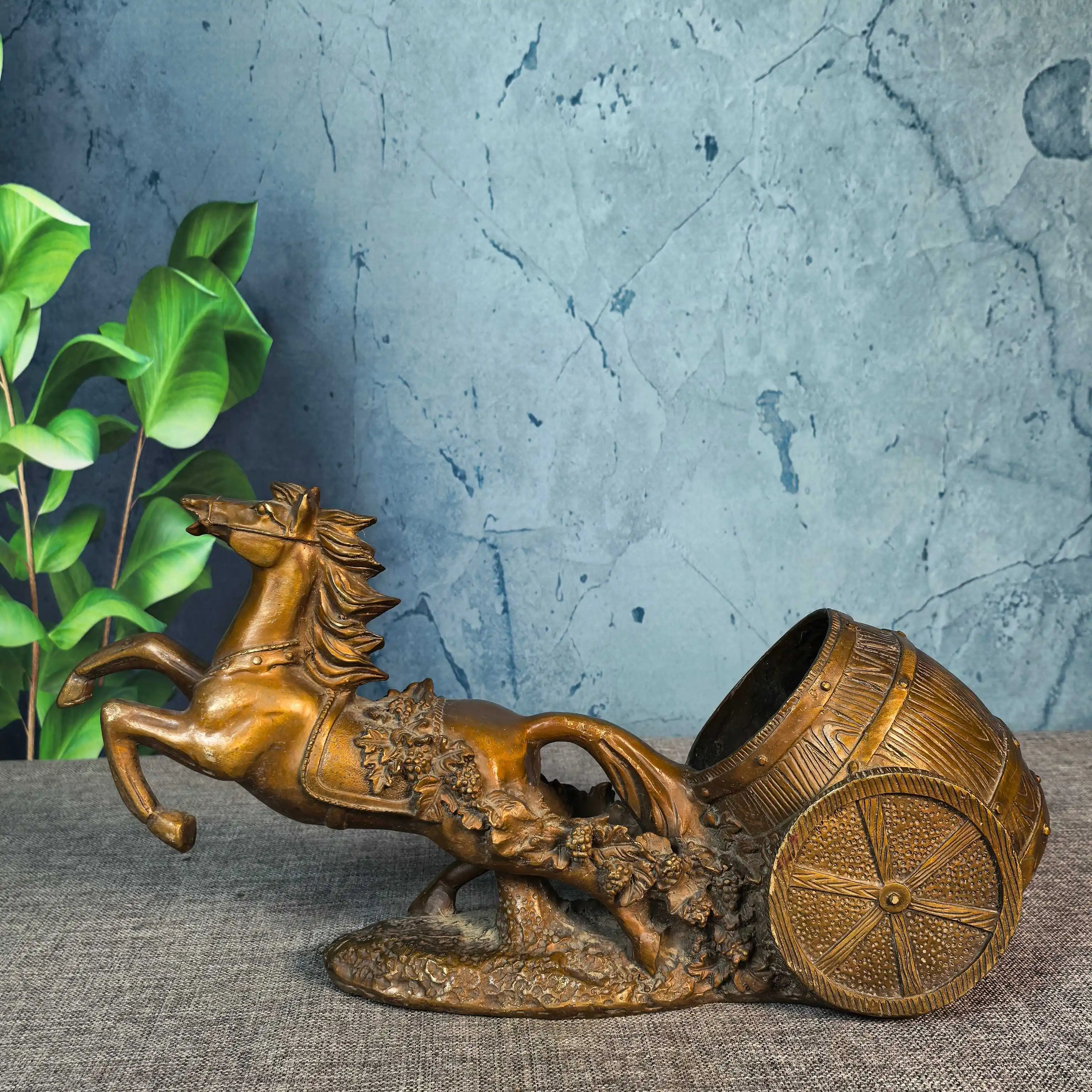 Horse-drawn carriage in pure copper antique collection