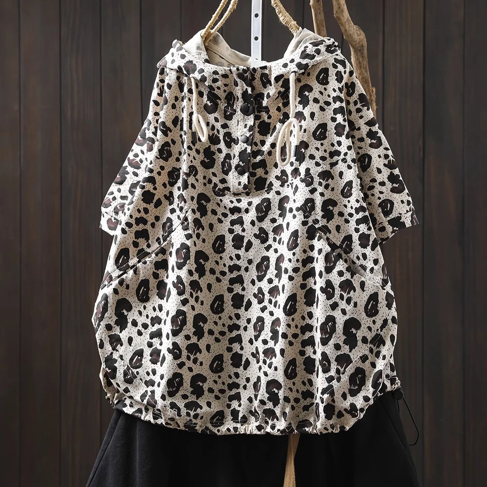

2025 Vintage animal leopard print hoodies for women pullover summer Spain style harajuku fashion short sleeve hooded shirts