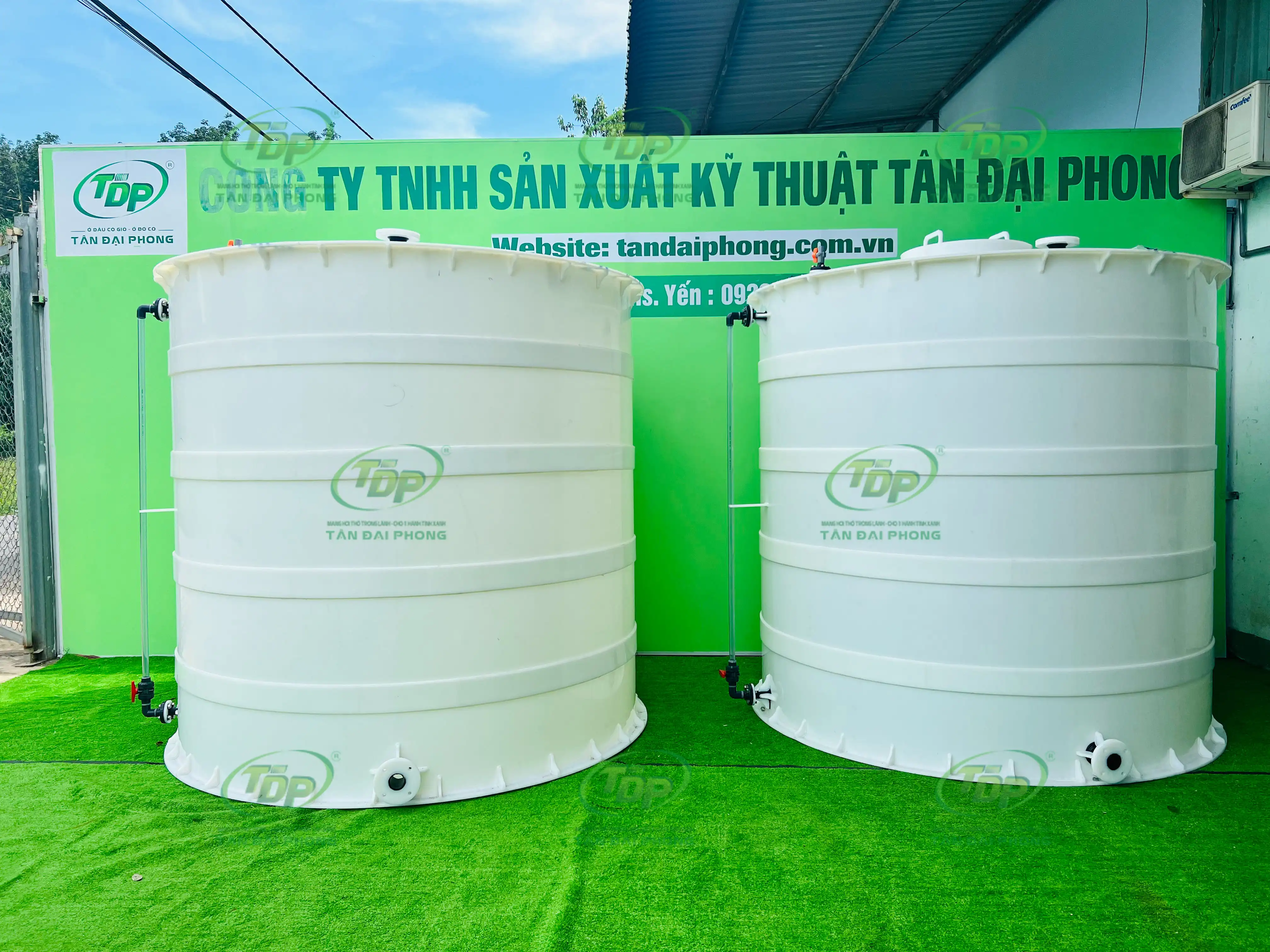 Reliable HDPE 1000L Cylindrical Industrial Tank with Pressure Vessel Flexible Capacity & Design Chemical Resistant & Durable