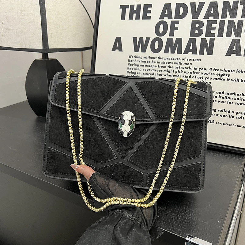 

Stylish Women's Leather Crossbody Bag By Famous Designer Luxury Brand For Ladies Popular Classic Elegant Fashion