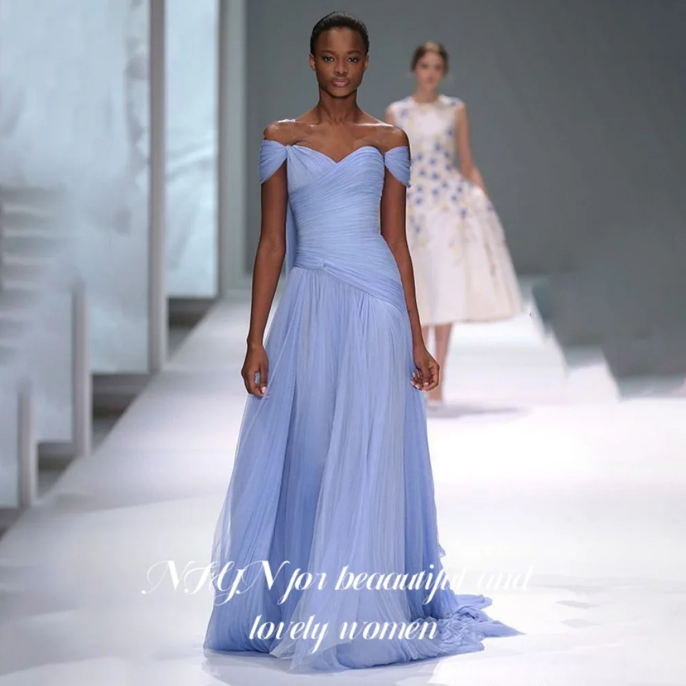 

NFYN Blue Off the Shoulder Prom Dresses Sweetheart Backless Prom Gown Pleating Chic Woman Evening Dresses robe de bal Customized