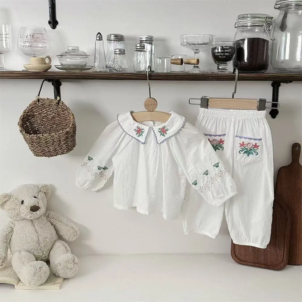 

Autumn New Baby Long Sleeve Loose Set Infant Girl Flower Embroidery Lapel Shirts + Lantern Pants 2 pcs Suit Toddler Outfits