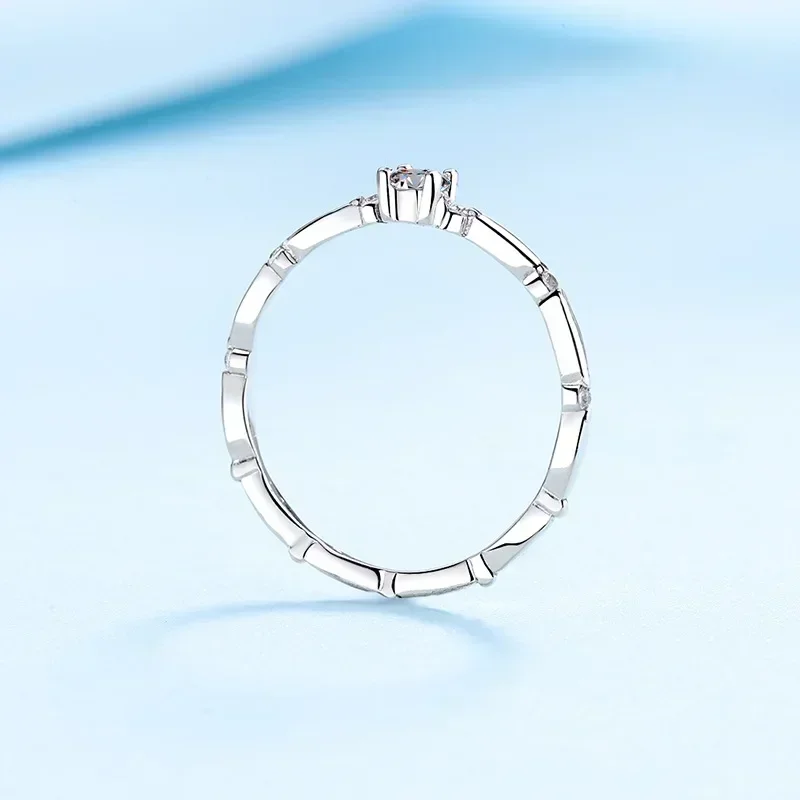 

Elegant Store Jewelry Thin Style 18K White Gold Moissanite Ring Luxury Quality Wedding Party 0.1 CT Diamond for Women
