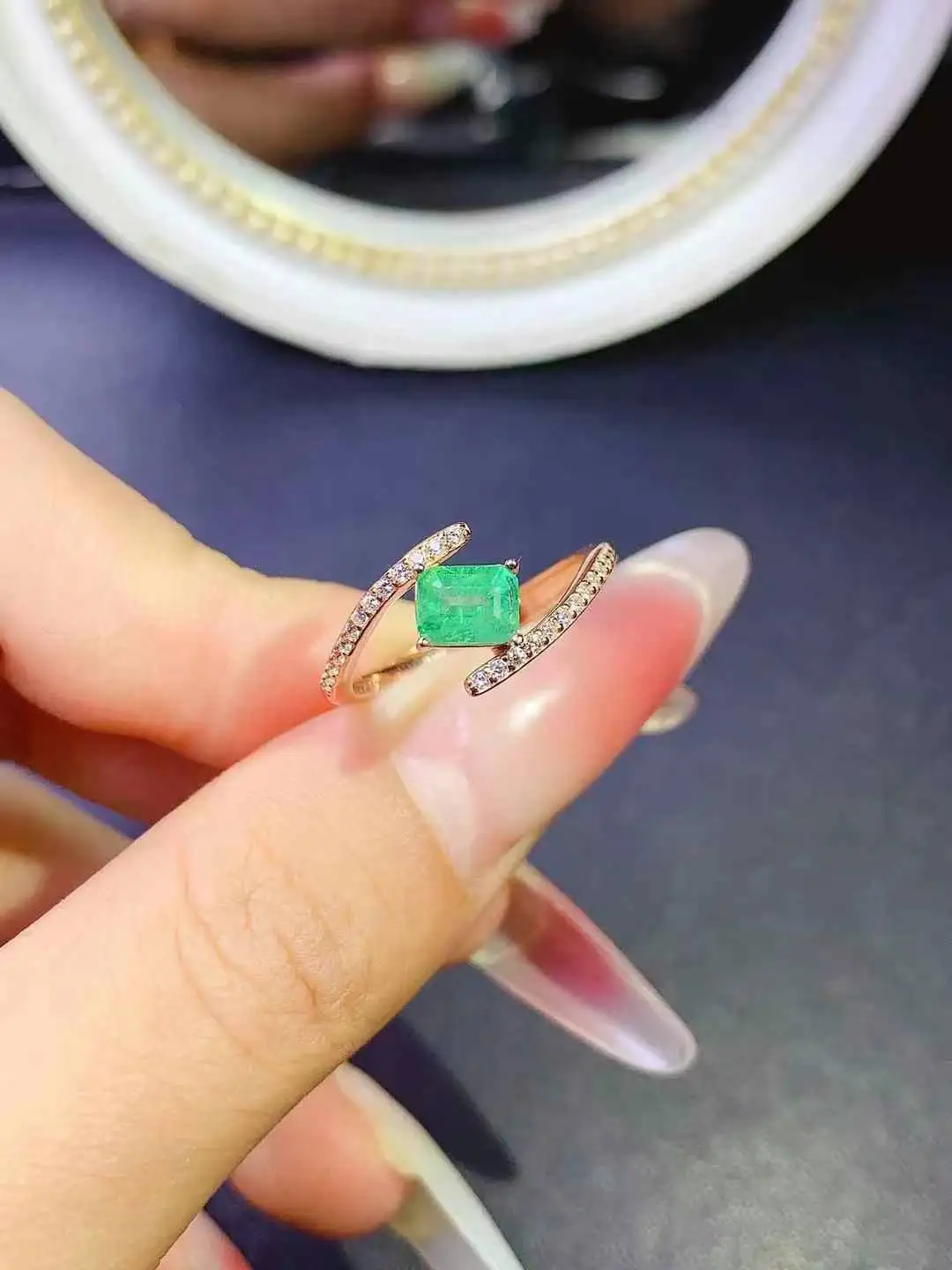 High Quality Emerald Ring For Sale Natural Real Emerald 925 Sterling Silver Classic Women Wedding Engagement ring Fine Jewelry