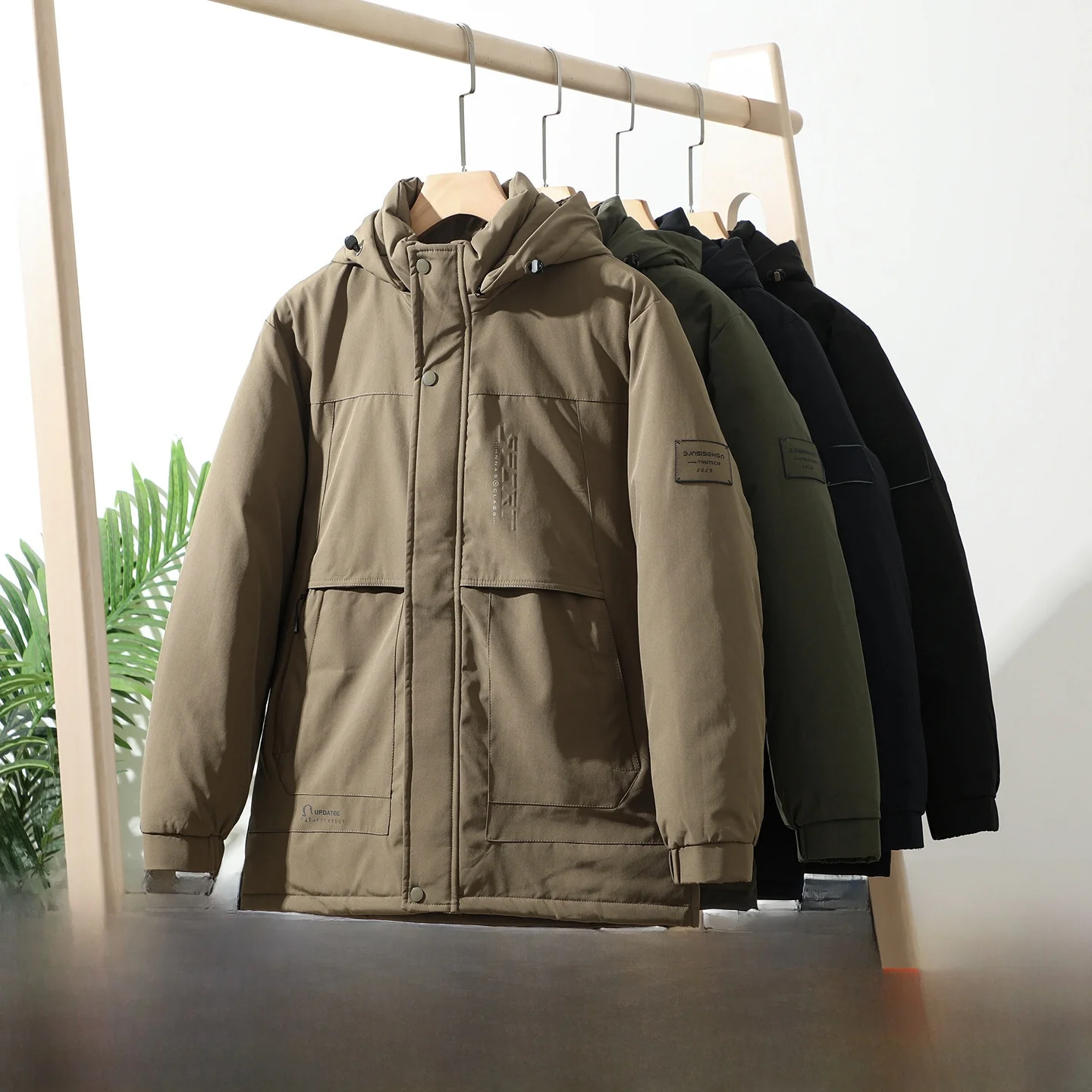 

Warm Outdoor Men's Cotton Jaet Waterproof Autumn Winter High End Faionable Youth Loose Fit Long Sve Hooded Coat