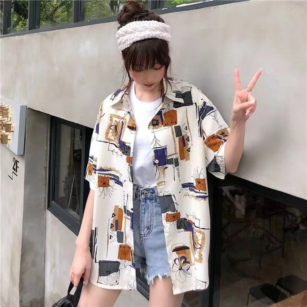 Korean Version Printing Hawaiian Shirt Casual Commuting Beach T-shirt Beach Style Simplicity Short Sleeved Shirt Summer