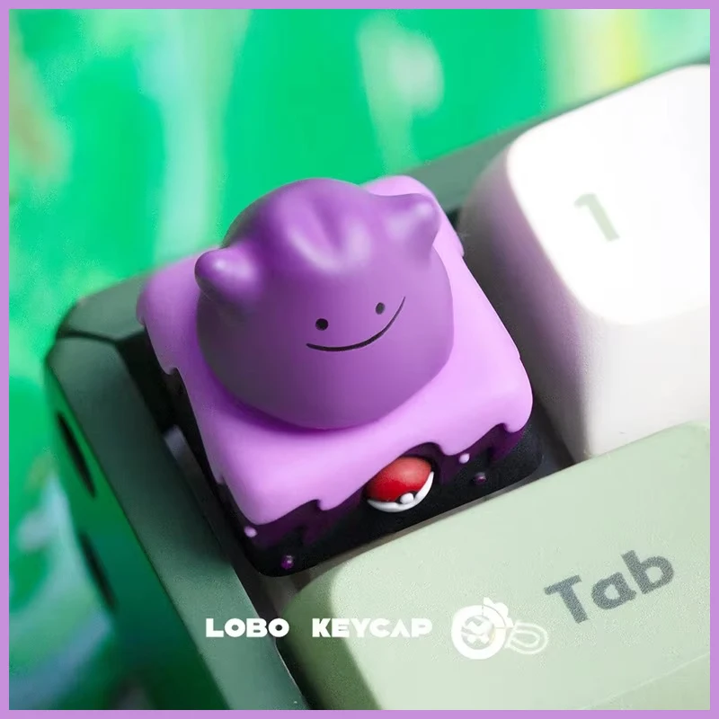 Anime Pokémon Niedliche Ditto-Charakter-Serie Themen-Tastatur mit Drehbaren Tastenkappen, ESC Custom Edition, Sammlerstück, Lustige Peripherie-Geschenke