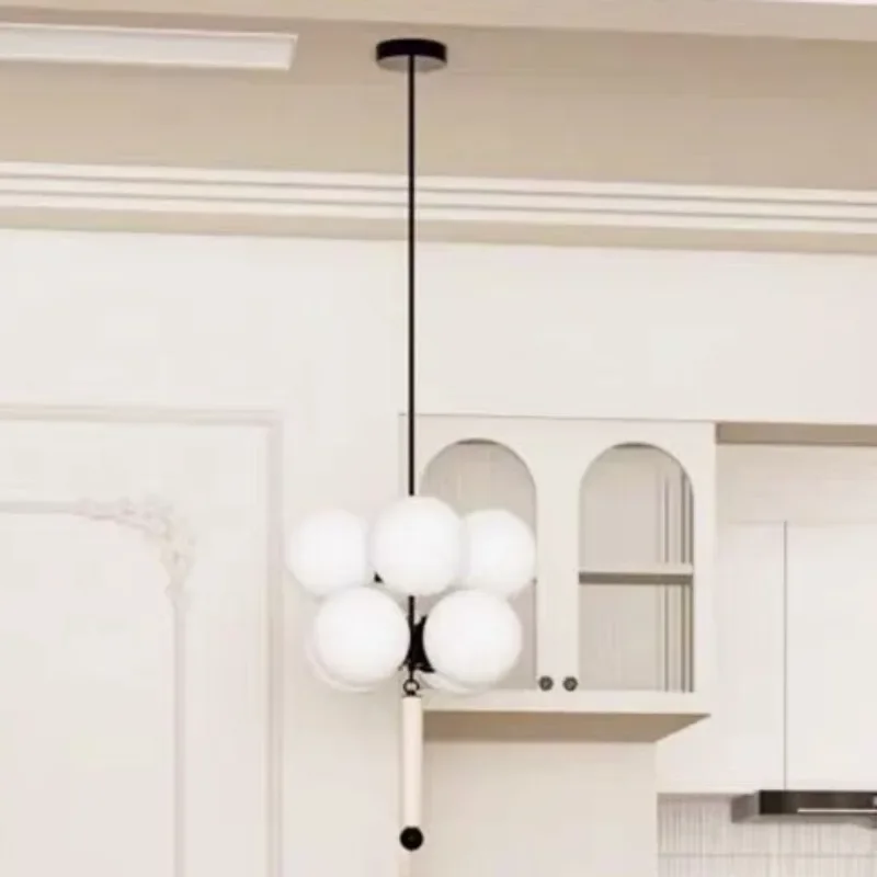 

GHEUVNJ Light French Ball Ball Restaurant Pendant Light Retro Simple Cream Style Premium Designer Art Bedroom Light