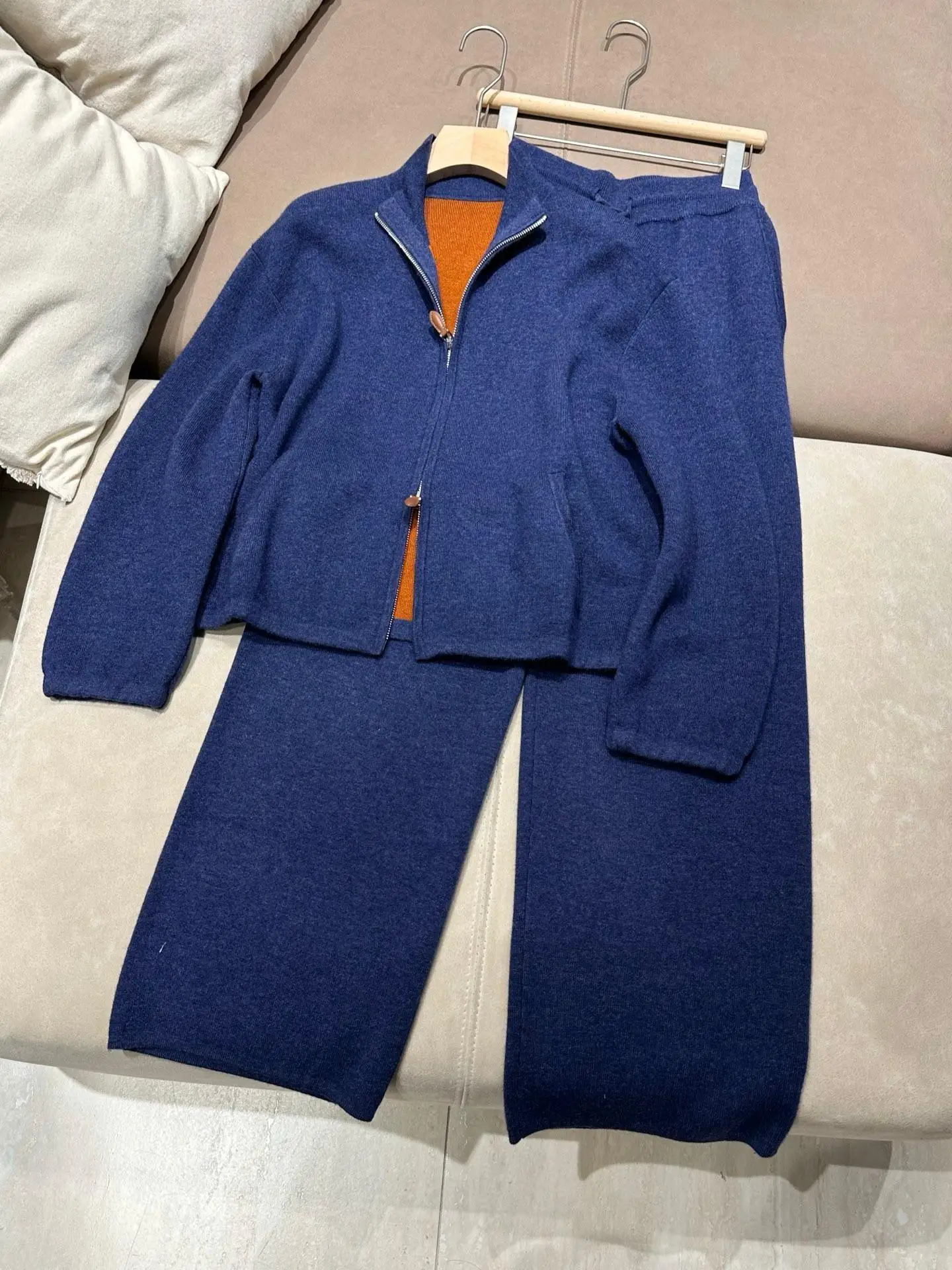 Light Sporty Style Wool Cashmere Blend Two Piece Set Women Autumn Stand Collar Zipper Cardigan Wide Leg Pants