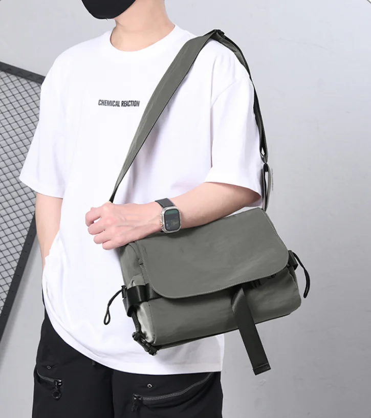 Men's Shoulder Bag Work Clothing Tablet Crossbody Bags Casual Cross-Shoulder Messenger bag 2025 New Black College Student Bolsa