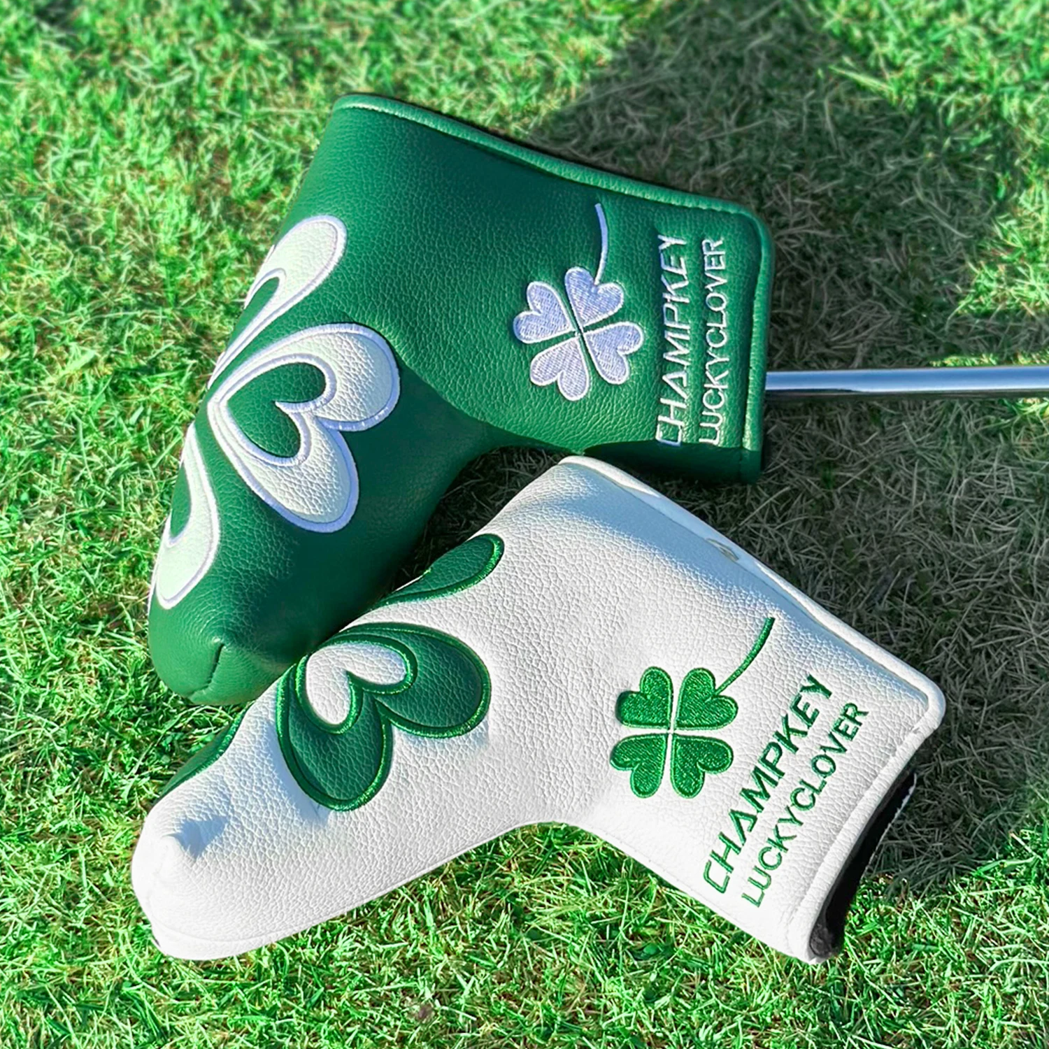 1PC Heart Four-Leaf Clover Blade Putter Head Cover, PU Straight Putter Protector , White & Green Optional, Lucky Golf Gift