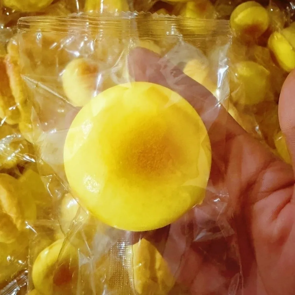 Funny Sensory Fidget Bread Soft Stress Relief Simulated Pineapple Bun Decompression Slow Rebound Squeeze for Adults Gift
